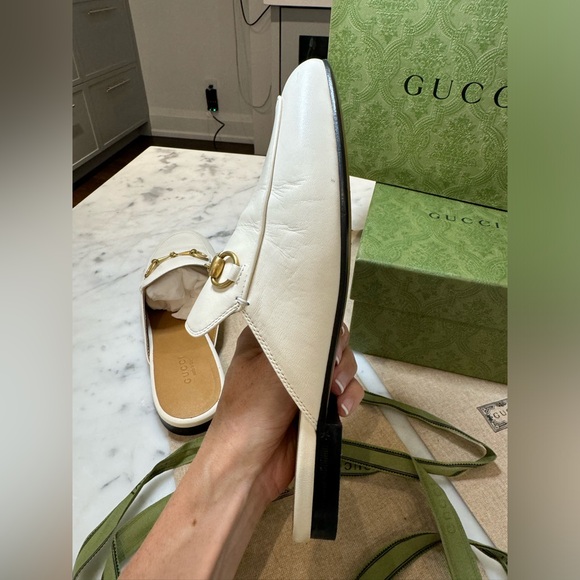 Gucci Princetown slipper mule in white - Picture 6 of 15